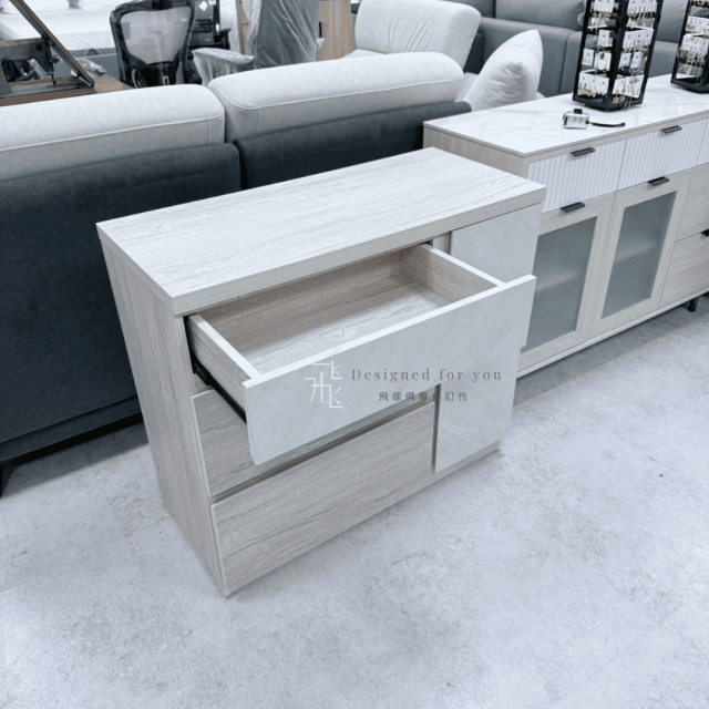 O011 銀杉3尺3斗櫃