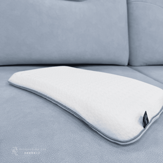 V01嬰兒酒窩枕頭