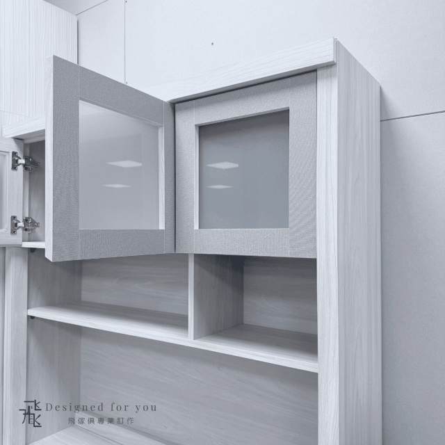 A537-2 海倫娜4尺推門餐櫃