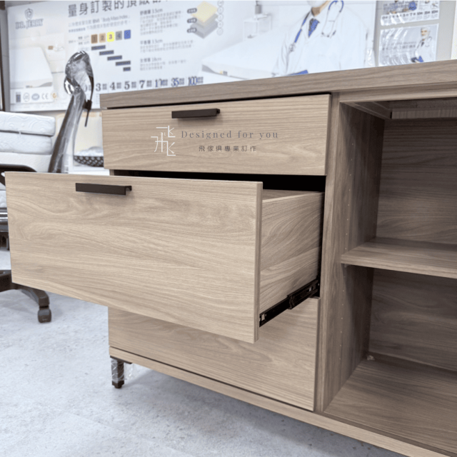 O008 芬迪3尺3斗櫃